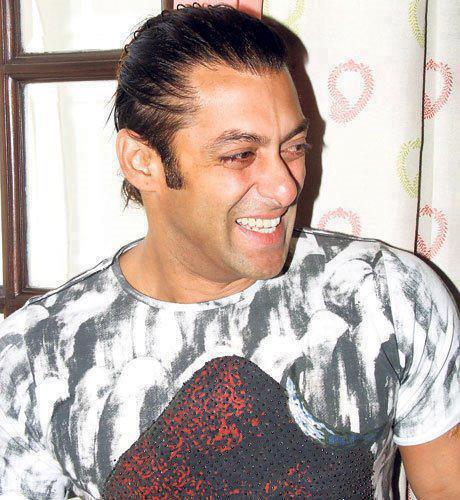 575938_344623575609375_1523705842_n