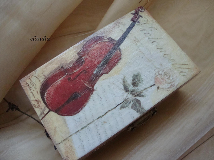 caseta ,,sunetul muzicii'' - 0-01 Handmade-