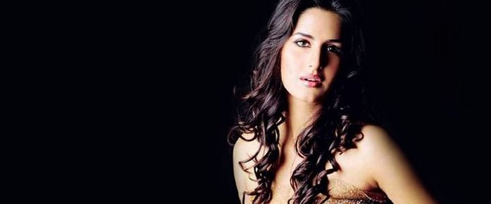 196321_205818846096846_2153238_n - 0 Katrina Kaif