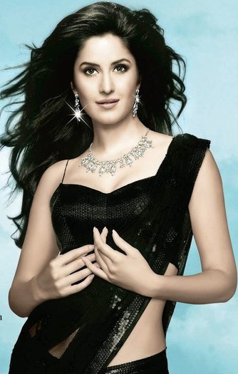 227944_218808338131230_3518082_n - 0 Katrina Kaif