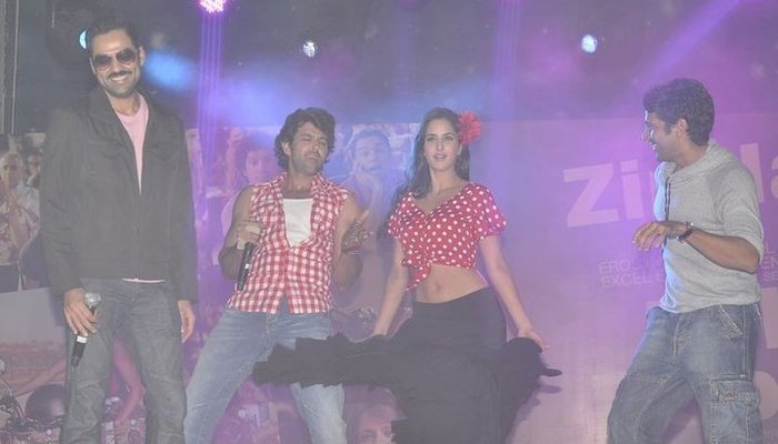 253482_228589337153130_4155594_n - 0 Katrina Kaif