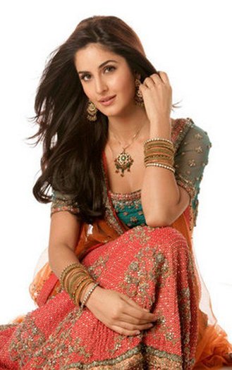 263821_238239886188075_6095606_n - 0 Katrina Kaif