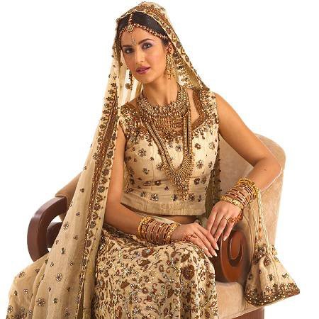 264520_238239902854740_4543055_n - 0 Katrina Kaif