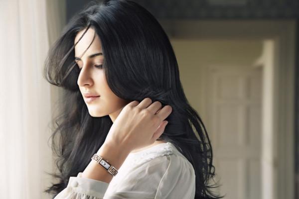 308686_295341200477943_1840635280_n - 0 Katrina Kaif