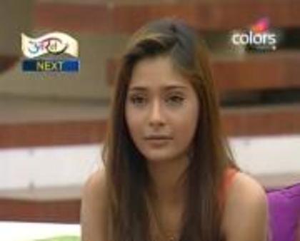 199688_334106950015196_2119718825_a - sara khan18
