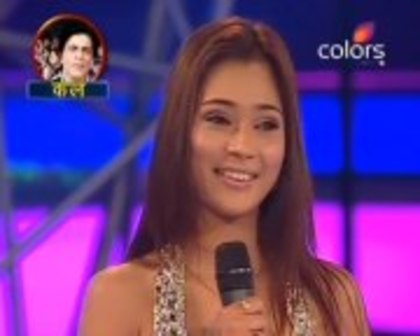 320232_334107380015153_687348623_a - sara khan18