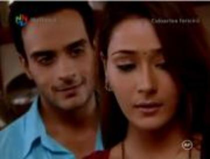 167481_377725708950512_1161014019_a