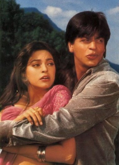  - Juhi Chawla si Srk