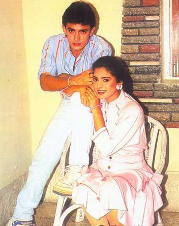  - Juhi Chawla si Aamir Khan