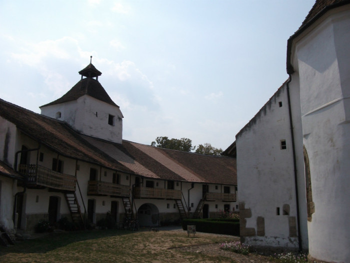 Picture 163 - Biserica fortificata Harman