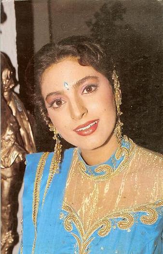 296688_260107107366826_895194228_n