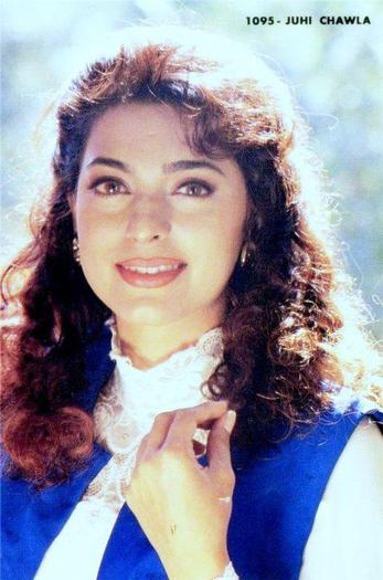298276_252406328136904_948045868_n - Juhi Chawla