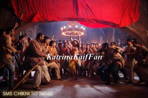 380055_319810988042947_1729074174_n