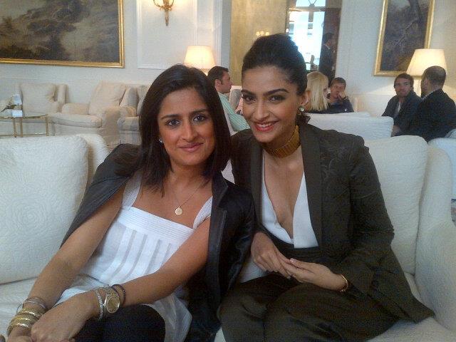 538272_10150787243411008_1076655832_n - 0 Sonam Kapoor
