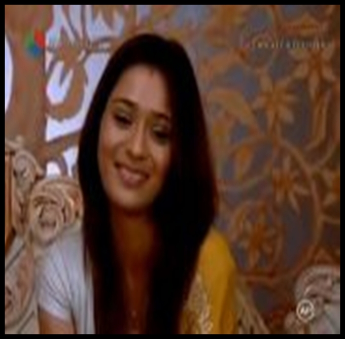 377319_333554953404424_1416516807_a - sara khan18