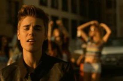 images (16) - xo - Versuri Justin Bieber Boyfriend - xo