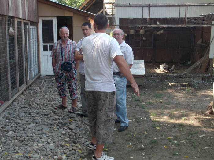 pai stati sa va arat ce mai am....