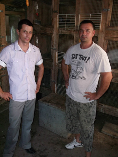 doi colaboratori adevarati