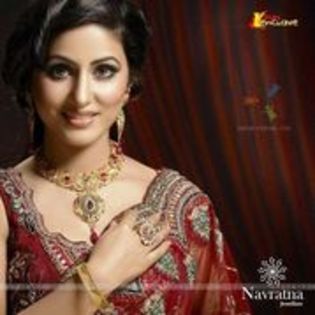 51030186_PRSCTTFBF - Hina Khan