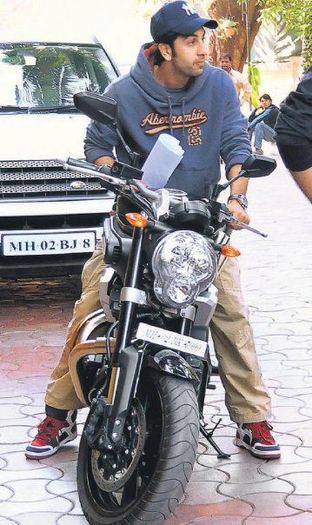 156102_295251360559661_2075156436_n