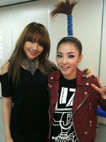 21dara_1266478511_65951_me2photo