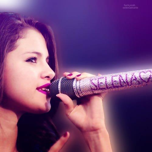 539348_469140406452460_1224736795_n - Selena Gomez