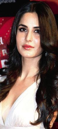 308750_279082455467003_551839295_n - Katrina Kaif