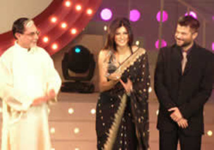 7026_127863054276_5024396_n