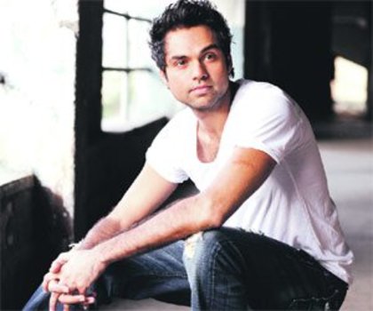  - 0 Abhay Deol