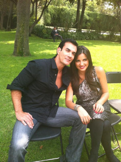 David si Maite Perroni - David Zepeda