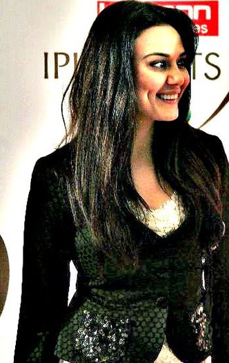  - Preity Zinta 02