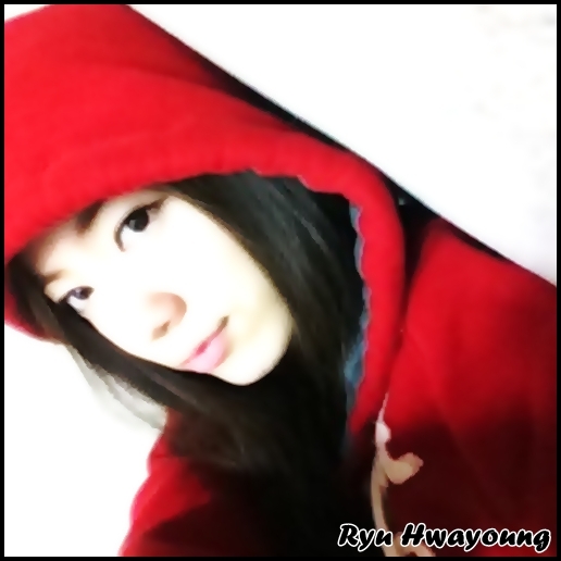 ~ [coboara si se pune langa Taemin] Hellow :)