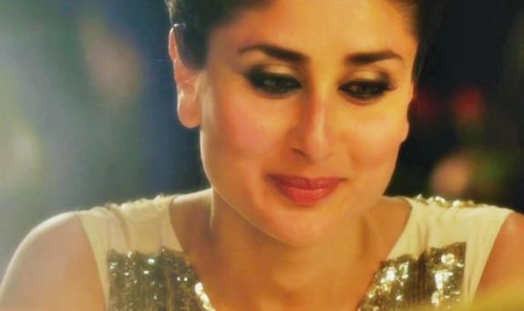 539418_279179878850627_1655551978_n - Kareena Kapoor 3