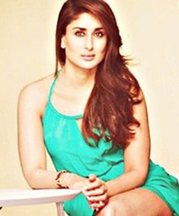 546158_279196455515636_2098266545_n