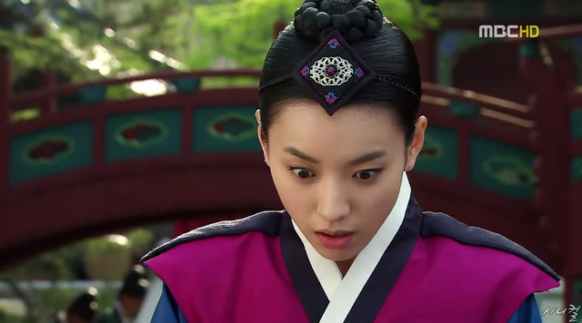  - dx _  Doamna HwagYeong nobila consoarta regala Suk din clanul Choi _ xb