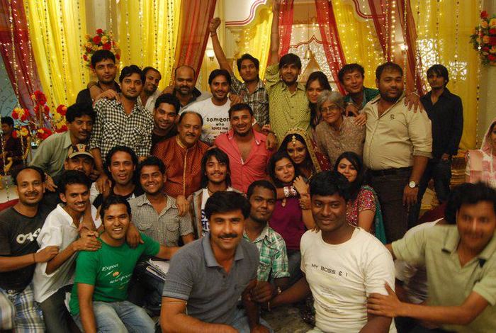 Last day on bidaai set - O-Last day on bidaai set