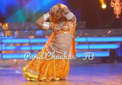 Some unseen old pics of parul from Jhalak dikhlaja