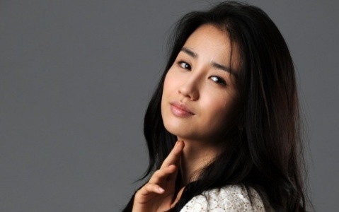 who-wore-it-better-park-ha-sun-vs-hwang-sun-hee_---is_0