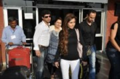 387038_459361520761553_1629341336_a - sara khan18