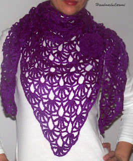 sal triunghiular handmade crosetat mov,,,