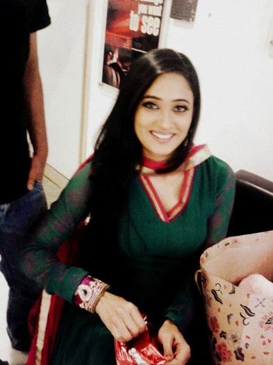 297586_437367709647154_1372287835_n