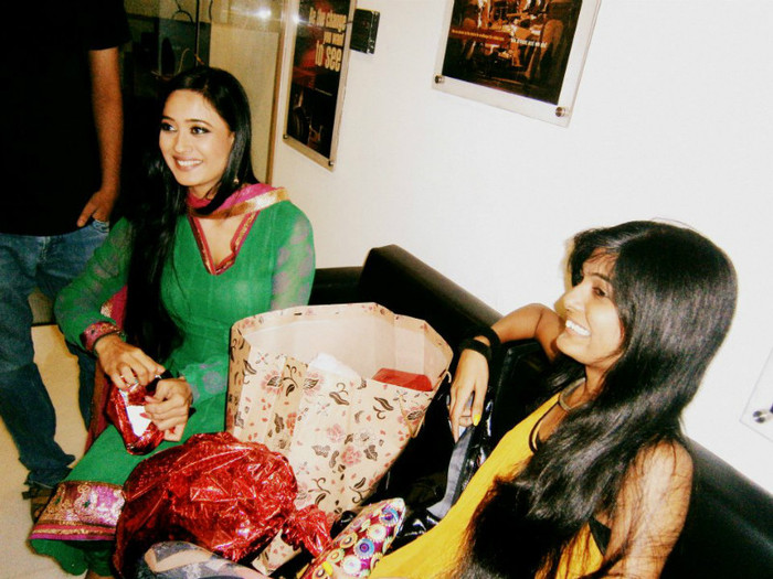 384581_437032236347368_2029659119_n