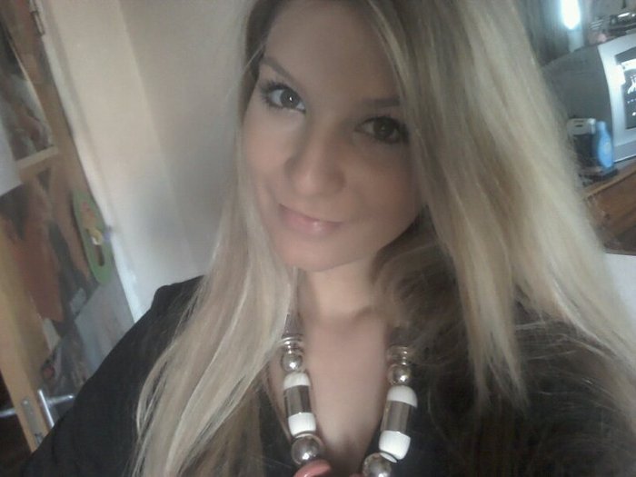 299981_10150292150872940_934656_n