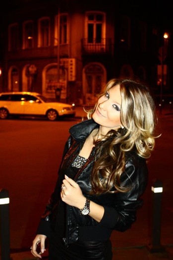 313038_10150334358632940_161770213_n