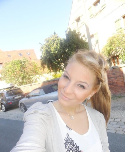 375498_10150519736542940_1187432956_n