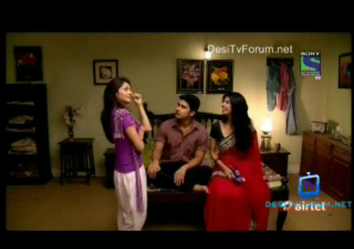 275 - Rubina Dilaik In Saas Bina Sasural