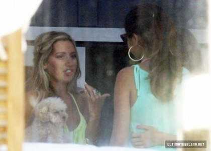 normal_tumblr_m6pnvyiIFK1r81g3ao4_1280