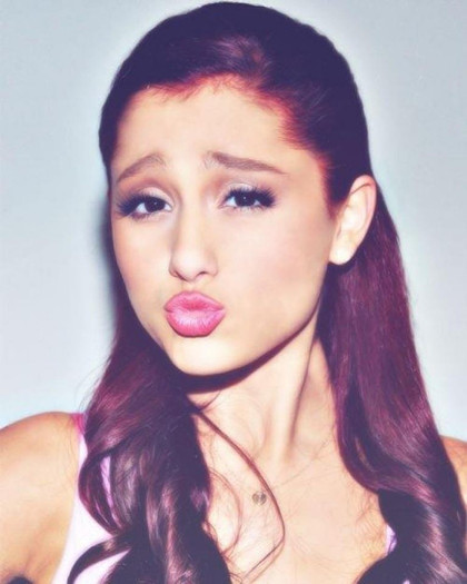 Ariana Grandee (256) - Ariana Grande