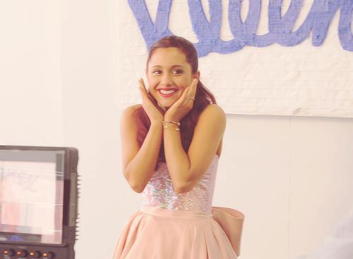 Ariana Grandee (137) - Ariana Grande