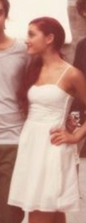 Ariana Grandee (220)
